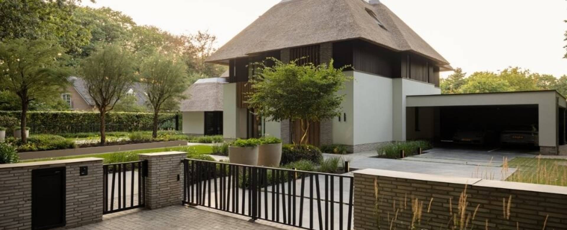 Hoe kiest u de juiste architect voor uw villa?